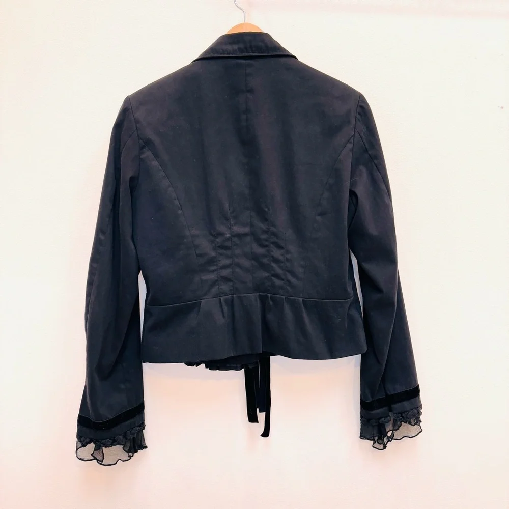 sandwich_ Vintage Cropped Blazer Size 10 Velvet / Silk Ruffle Trim Romantic